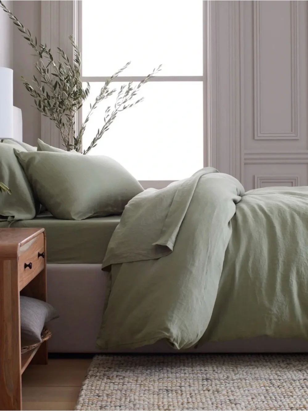 NWT Quince European Linen Duvet Cover Set, Full/Queen (Willowleaf)